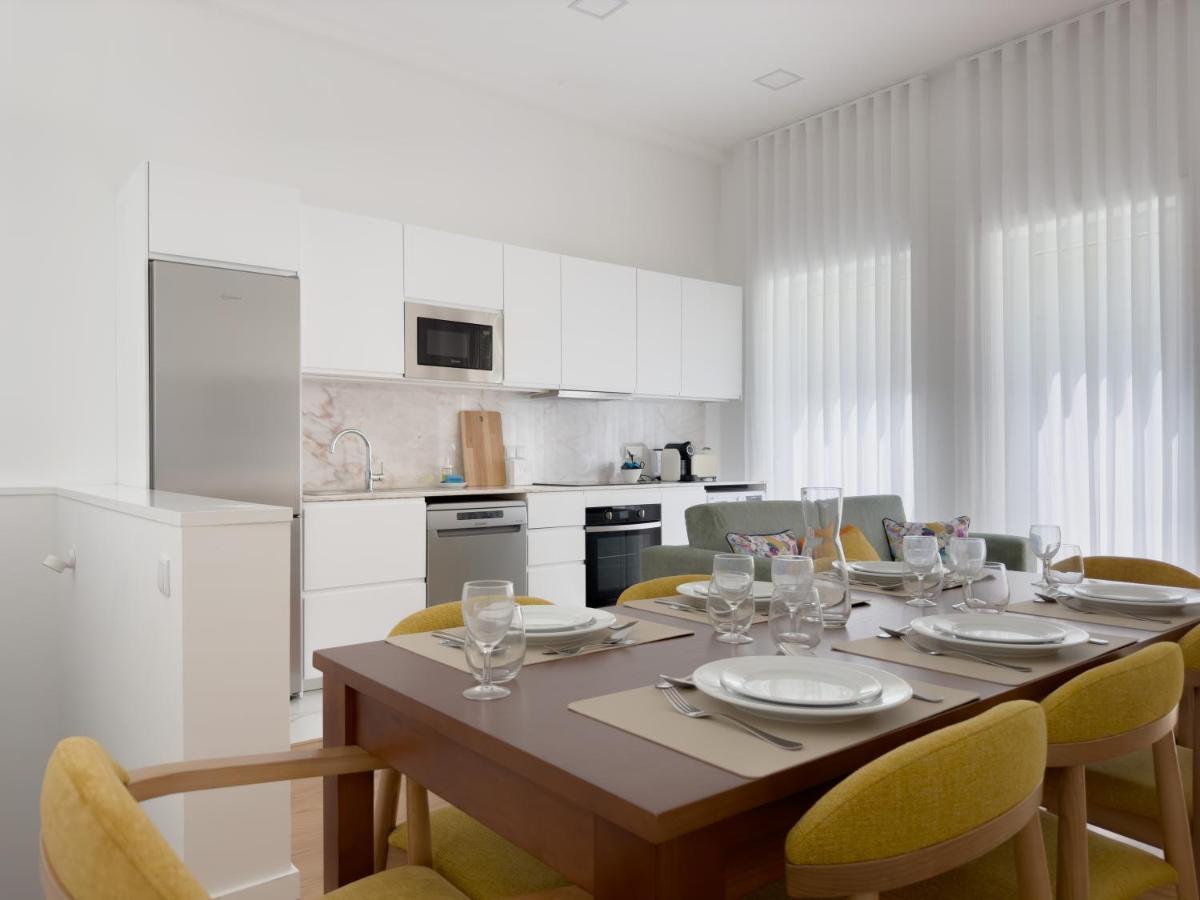 Vibrant Host Solutions-Campo 24 Agosto Apartment Порто Екстериор снимка