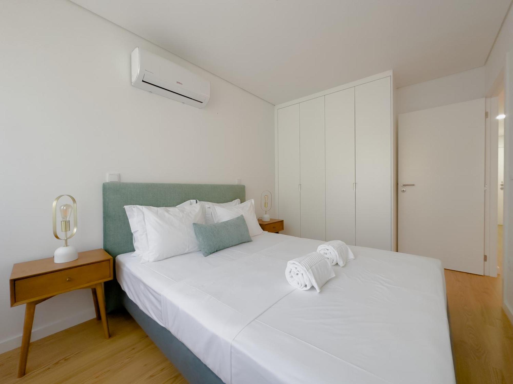 Vibrant Host Solutions-Campo 24 Agosto Apartment Порто Екстериор снимка