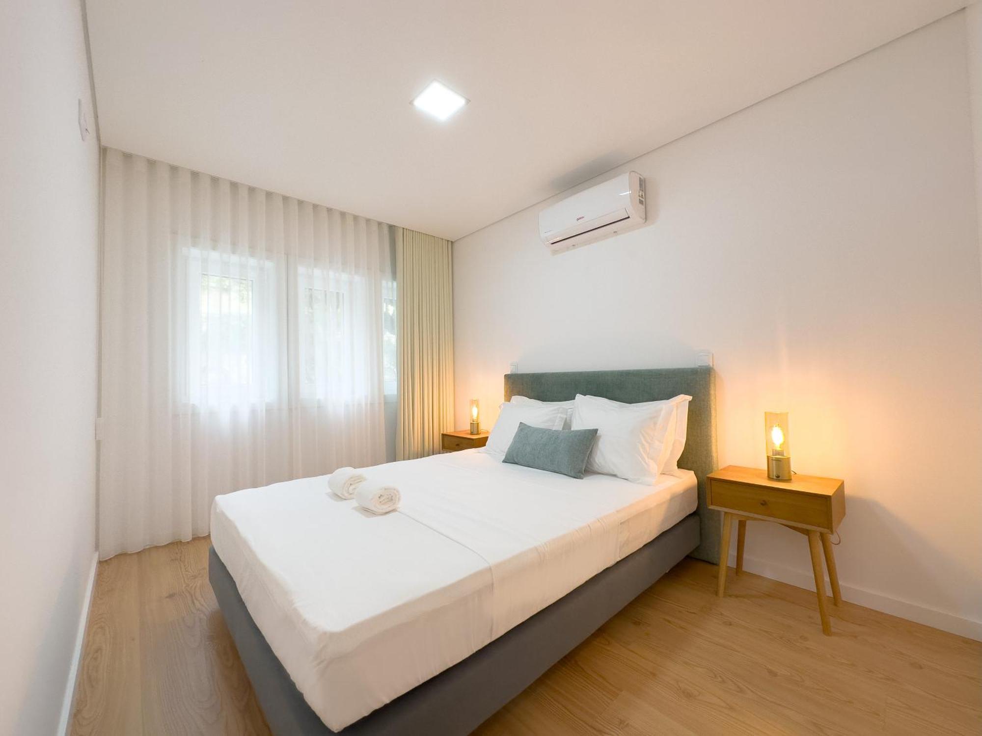Vibrant Host Solutions-Campo 24 Agosto Apartment Порто Екстериор снимка