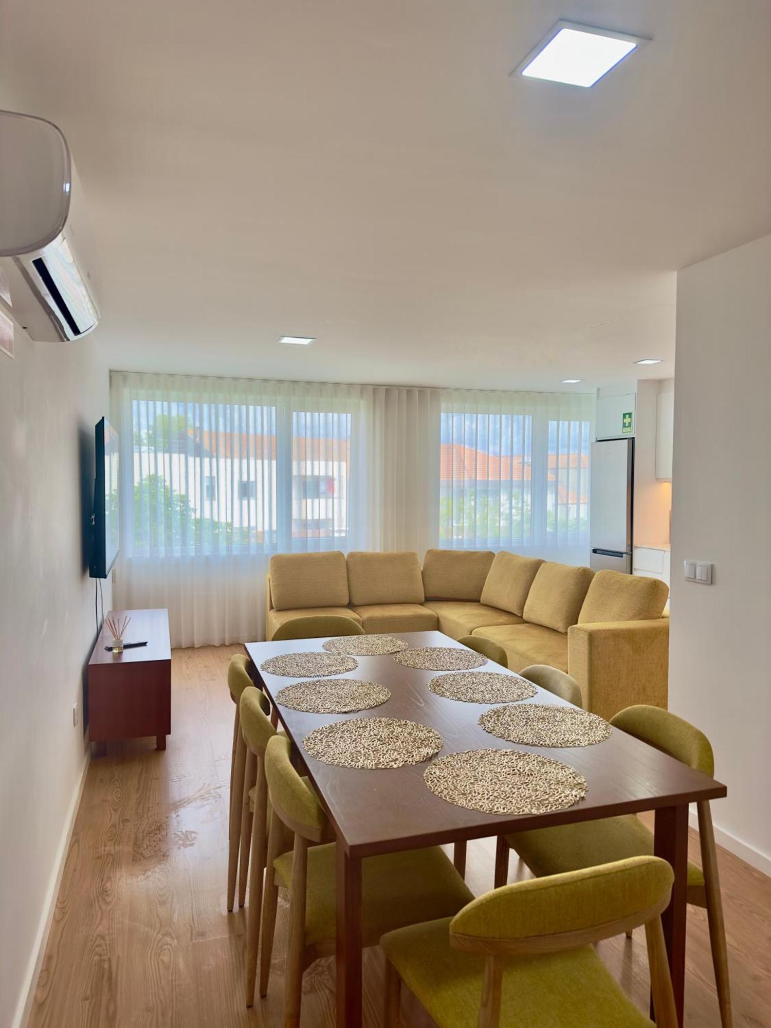 Vibrant Host Solutions-Campo 24 Agosto Apartment Порто Екстериор снимка